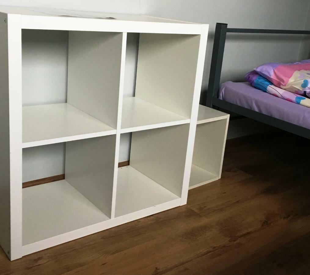 Hostel Pod Topolami Zielona Gora  Ngoại thất bức ảnh